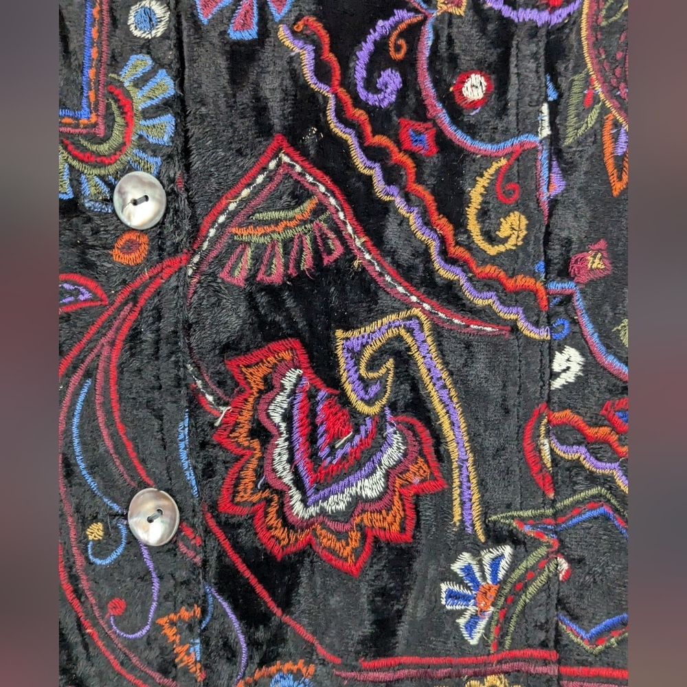 Laura Ashley Medium Embroidered On Black Velvet Jacket With Pockets - Picture 3 of 9